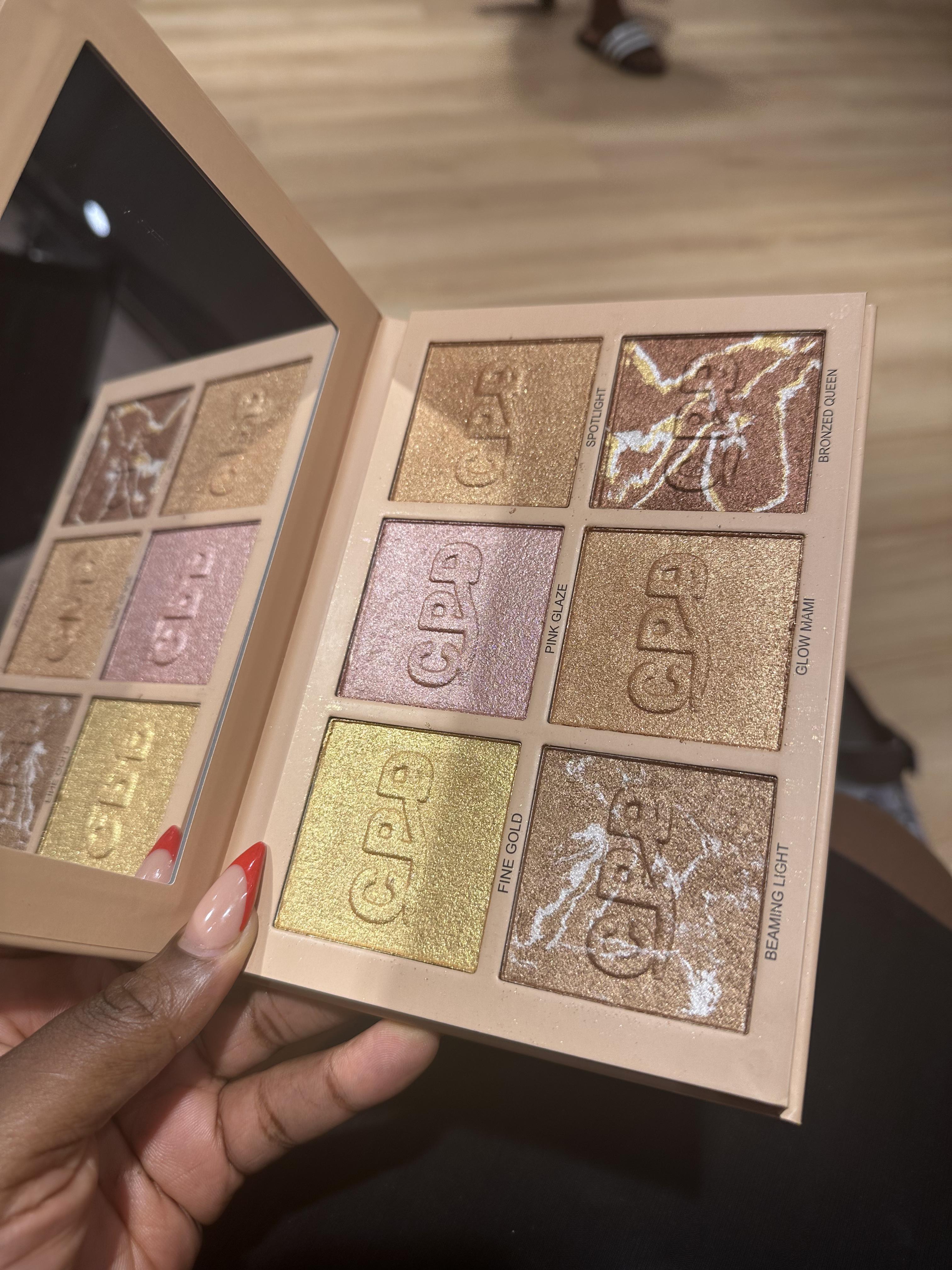 GLOW GOALS HIGHLIGHT PALETTE
