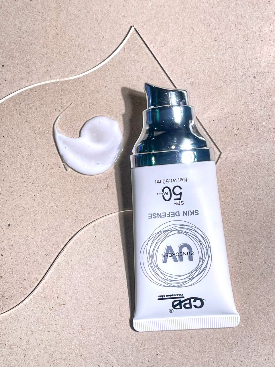 SKIN DEFENSE SUNSCREEN SPF50 PA+++