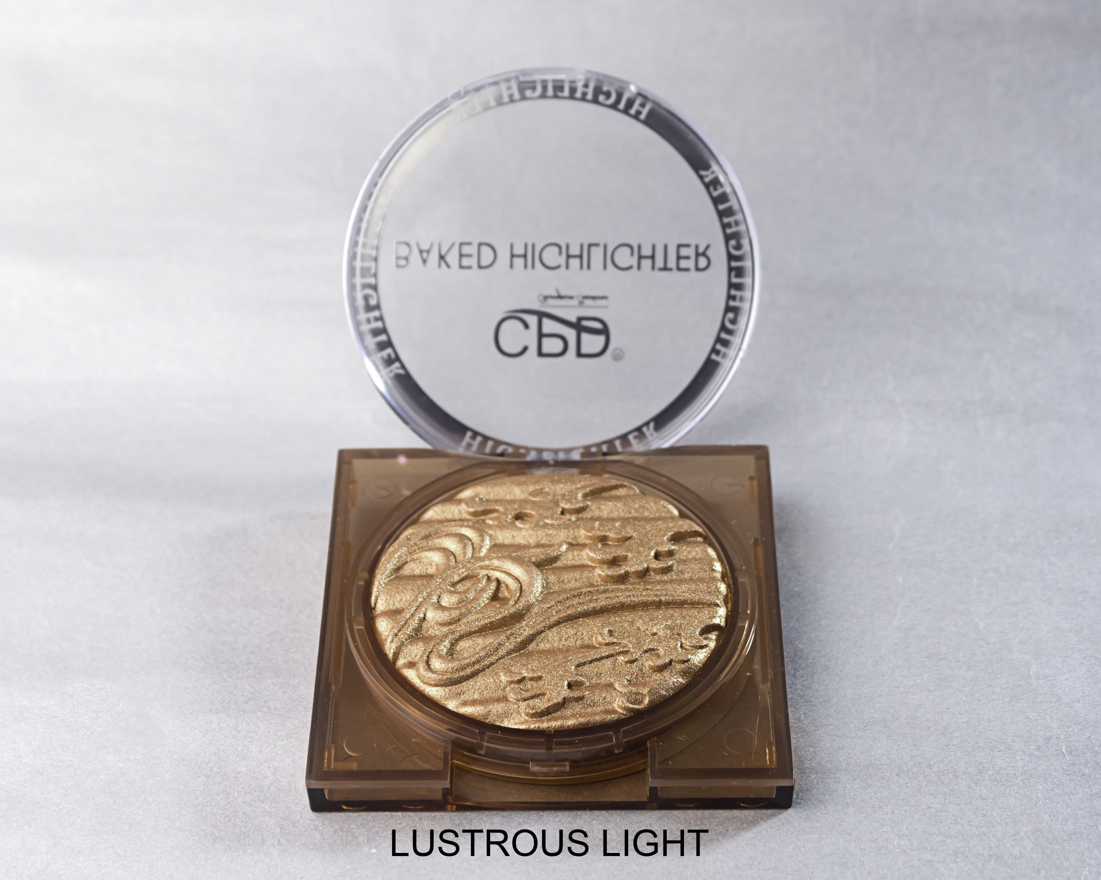 LUSTROUS LIGHT